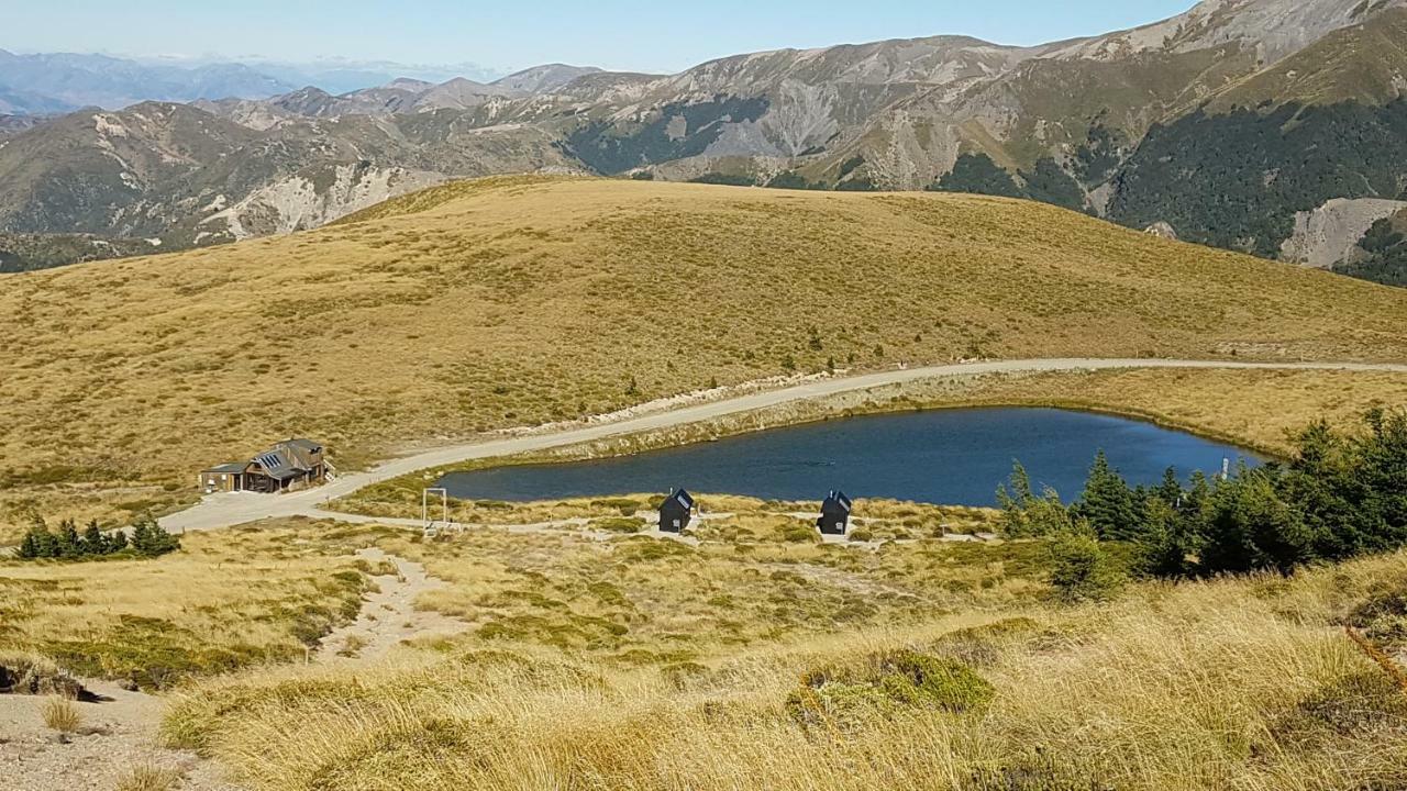 Hotel Lake Stella Mountain Huts Mt Lyford Exterior foto